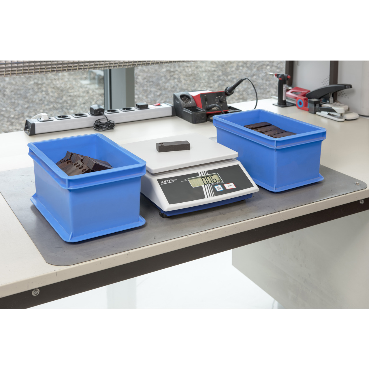 Tischwaage KERN FCE 15K5N